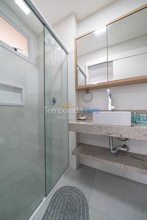 Apartment for vacation rental in Bombinhas (Mariscal)