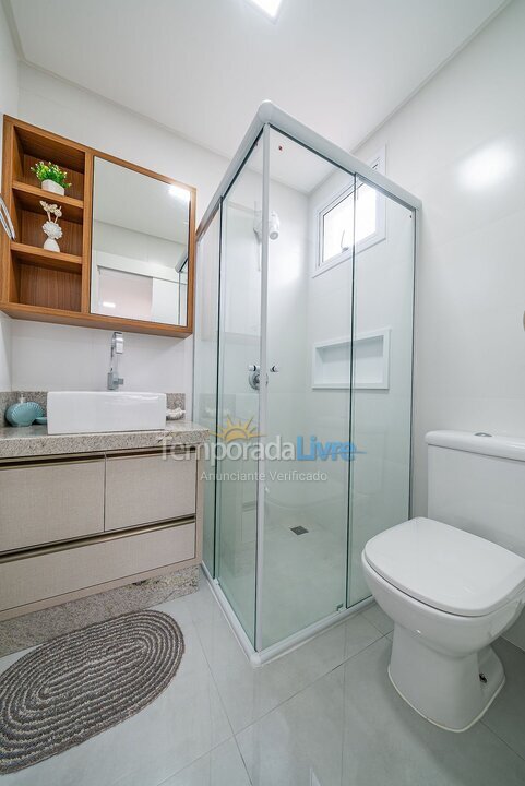 Apartment for vacation rental in Bombinhas (Mariscal)