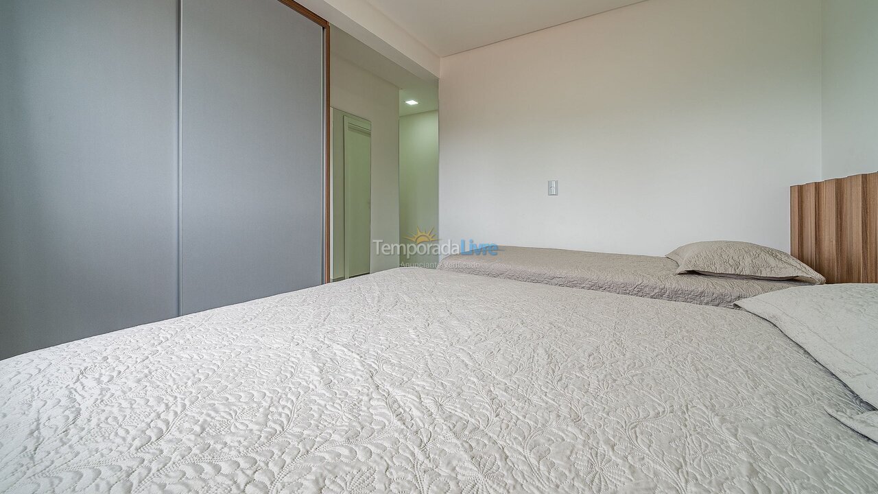 Apartment for vacation rental in Bombinhas (Mariscal)