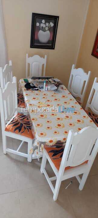 Apartamento para aluguel de temporada em Guarujá (Enseada)