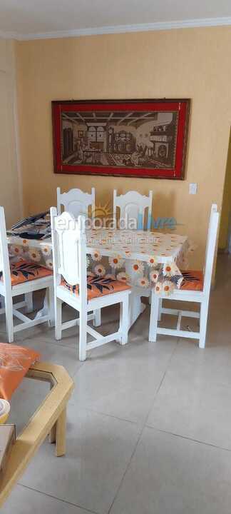 Apartamento para aluguel de temporada em Guarujá (Enseada)