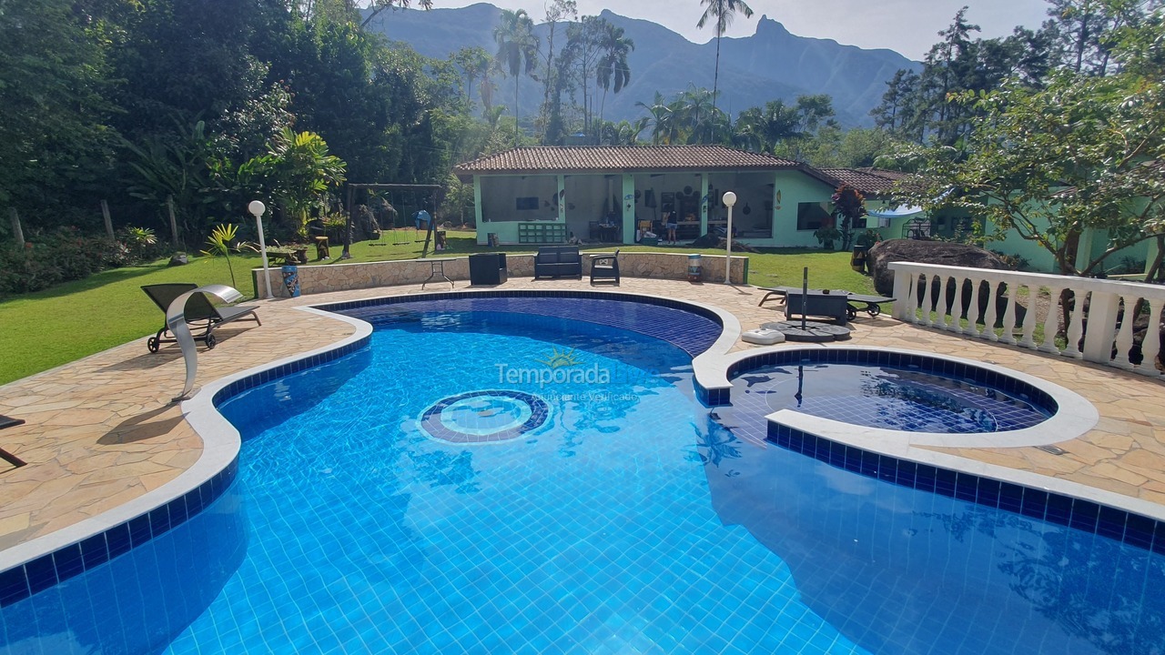 Chácara / sítio para aluguel de temporada em Ubatuba (Praia Dura)