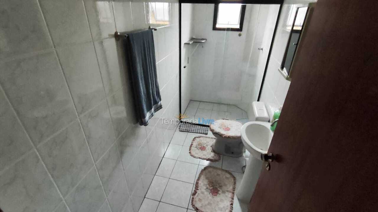 Apartamento para aluguel de temporada em Praia Grande (Vila Mirim)