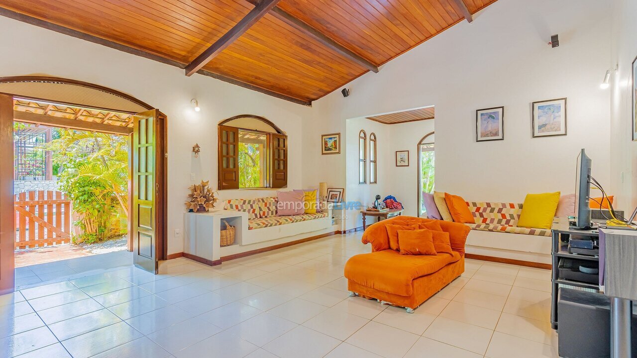 Casa para aluguel de temporada em Camaçari (Praia de Guarajuba)