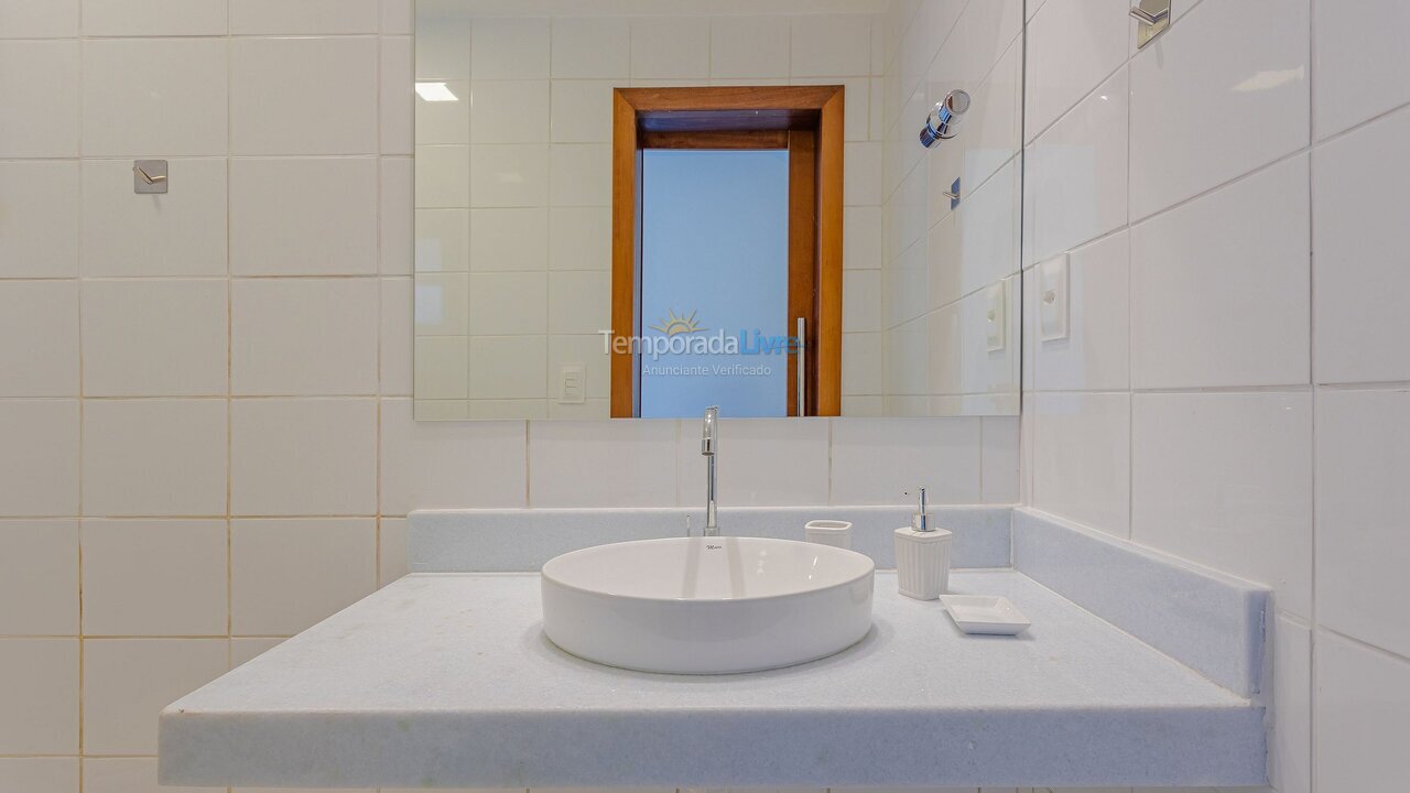 Casa para aluguel de temporada em Camaçari (Praia de Guarajuba)