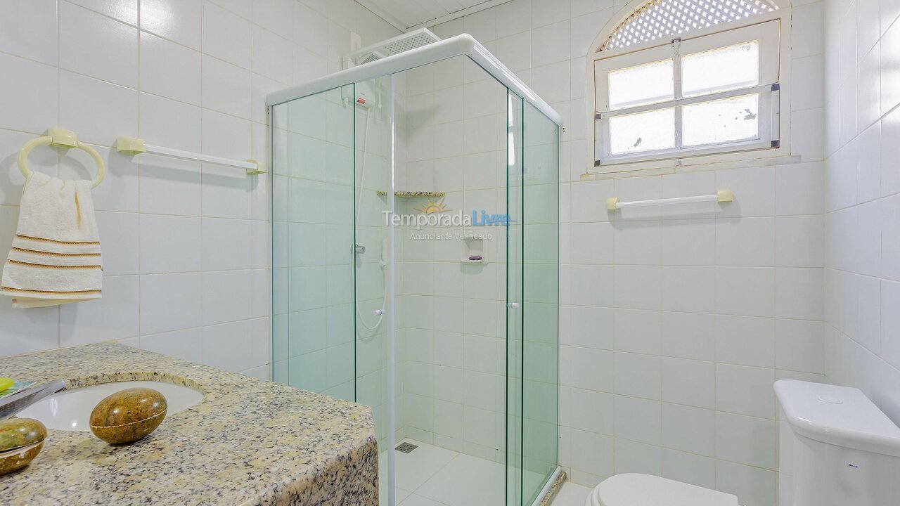 Casa para aluguel de temporada em Camaçari (Praia de Guarajuba)