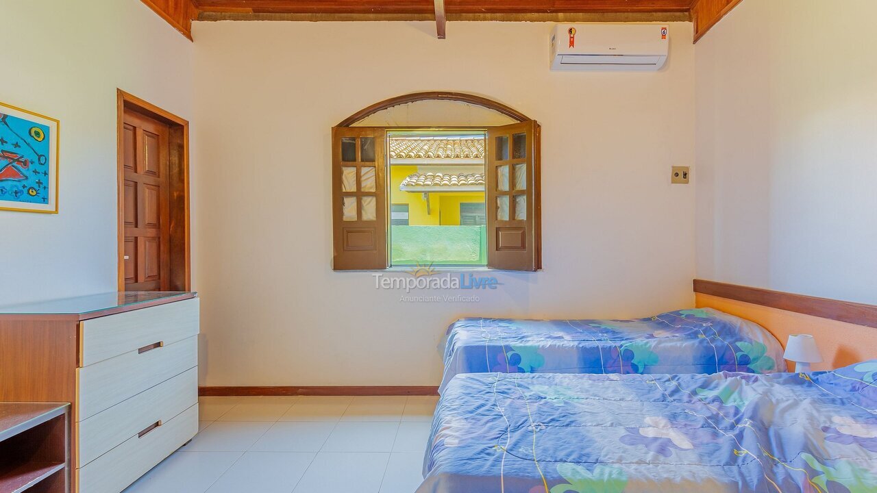 Casa para aluguel de temporada em Camaçari (Praia de Guarajuba)
