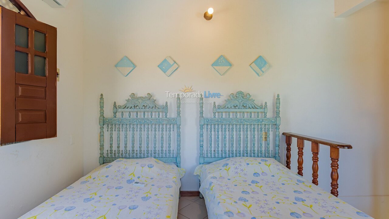 Casa para aluguel de temporada em Camaçari (Praia de Guarajuba)