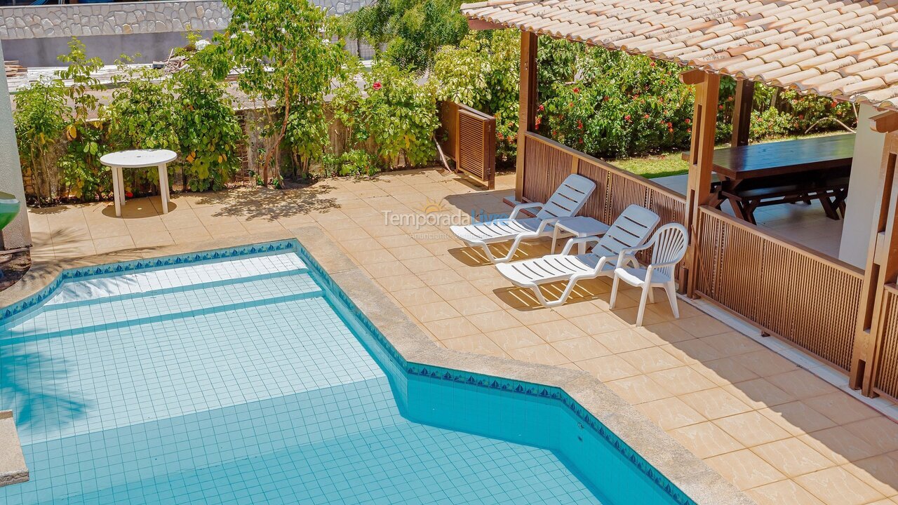 Casa para aluguel de temporada em Camaçari (Praia de Guarajuba)