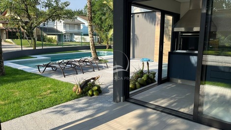 Casa moderna na Riviera para até 16 pessoas