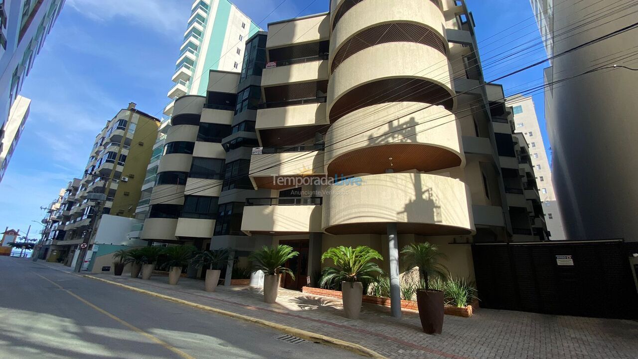 Apartamento para alquiler de vacaciones em Itapema (Meia Praia)