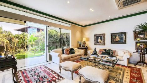 ¡POSIBLES EVENTOS! MANSIÓN FRENTE AL MAR