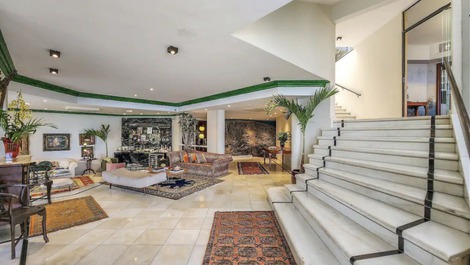 MANSIÓN FRENTE AL MAR - POSIBLES EVENTOS