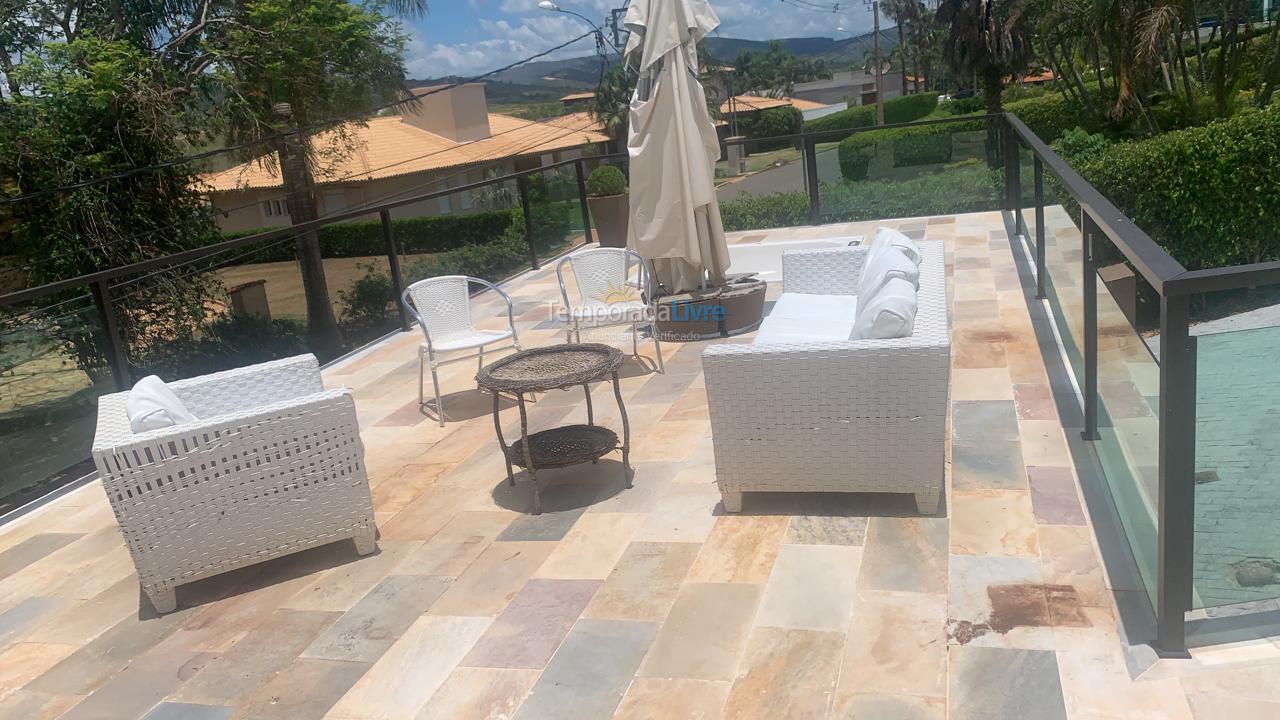 Casa para aluguel de temporada em Capitólio (Escarpas do Lago)