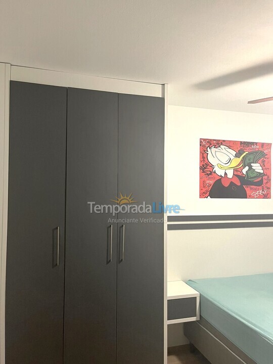 Apartamento para alquiler de vacaciones em Guarujá (Enseada Tortugas)