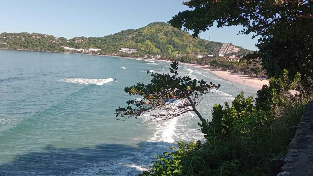 Casa para aluguel de temporada em Ubatuba (Praia das Toninhas)