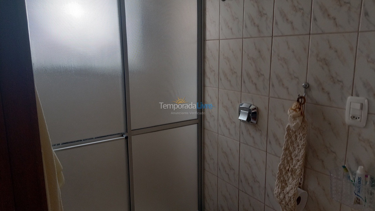 Apartamento para alquiler de vacaciones em Itapema (Meia Praia)