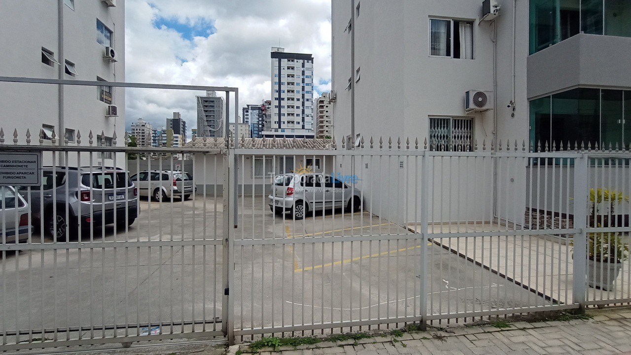 Apartamento para alquiler de vacaciones em Itapema (Meia Praia)