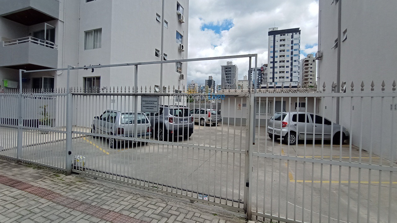 Apartamento para alquiler de vacaciones em Itapema (Meia Praia)