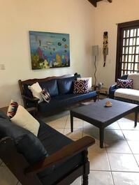 House with 3 suites with air condominium 150mts Camburizinho Camburi Beach