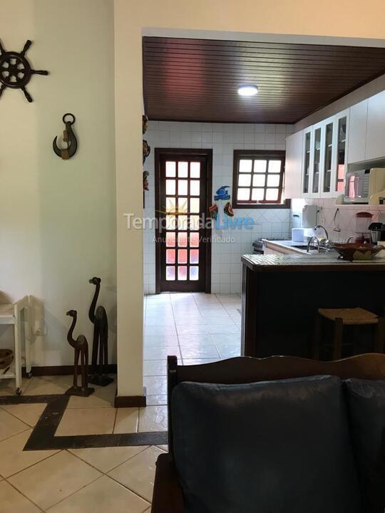 House for vacation rental in São Sebastião (Camburi)