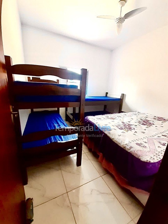 Casa para aluguel de temporada em Itanhaém (Balneario Jequetiba)