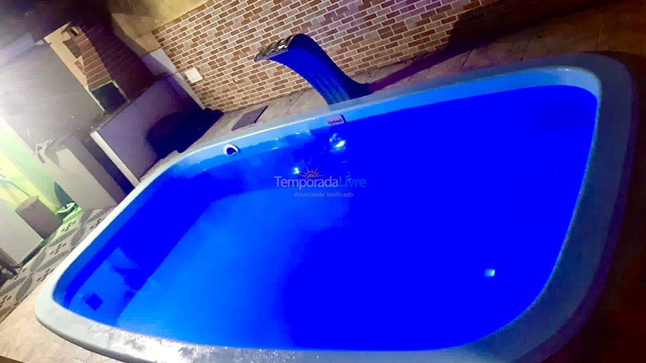 Casa para aluguel de temporada em Itanhaém (Balneario Jequetiba)