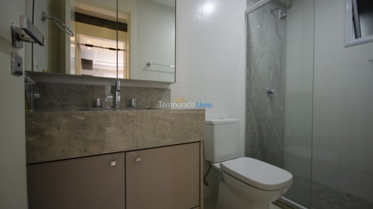 Apartamento para alquiler de vacaciones em Bombinhas (Praia de Bombas)