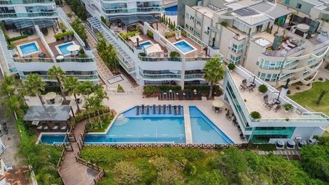 HERMOSO APARTAMENTO 04 RECAMARAS FRENTE AL MAR EN CONDOMINIO CON PISCINA