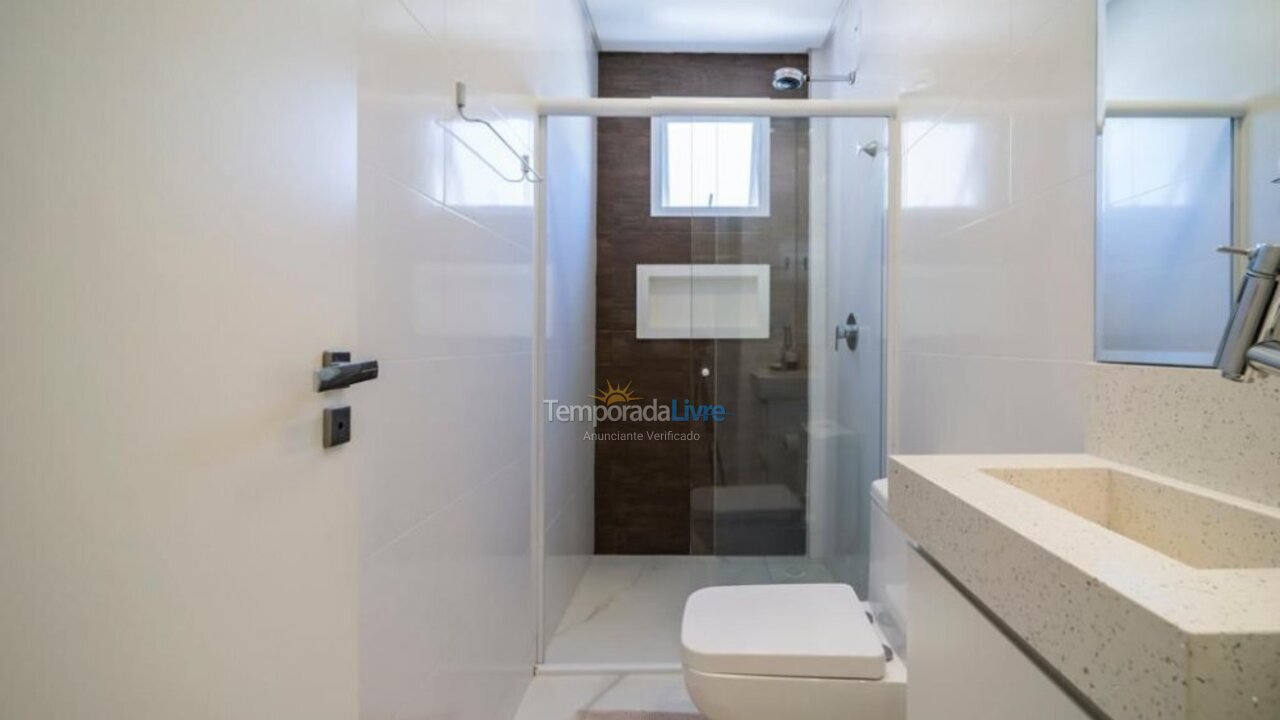 Apartamento para aluguel de temporada em Bombinhas (Mariscal)