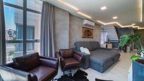 COBERTURA DUPLEX, COM PISCINA VISTA MAR, 03 SUÍTES, P/08 PESSOAS