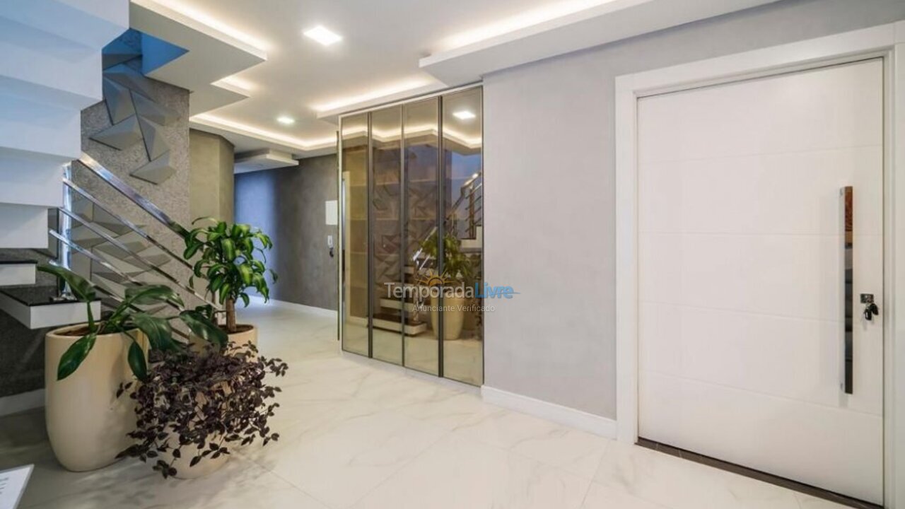 Apartamento para aluguel de temporada em Bombinhas (Mariscal)