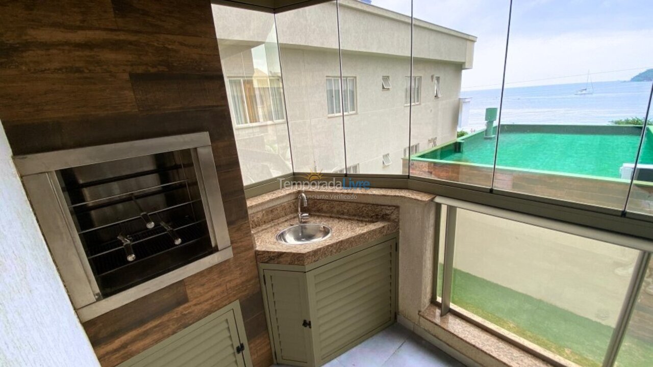 Apartment for vacation rental in Bombinhas (Praia de Bombinhas)