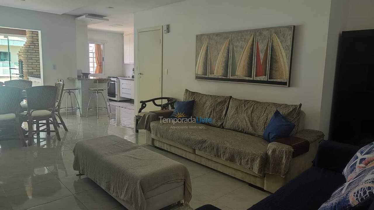Apartamento para aluguel de temporada em Ubatuba (Praia Grande)