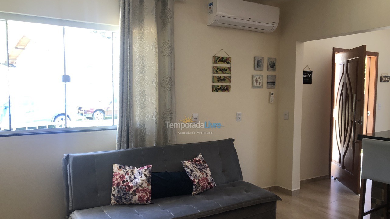 Casa para alquiler de vacaciones em Garopaba (Praia do Siriu)