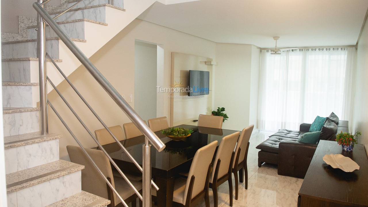 Apartment for vacation rental in Cabo Frio (Praia do Forte)