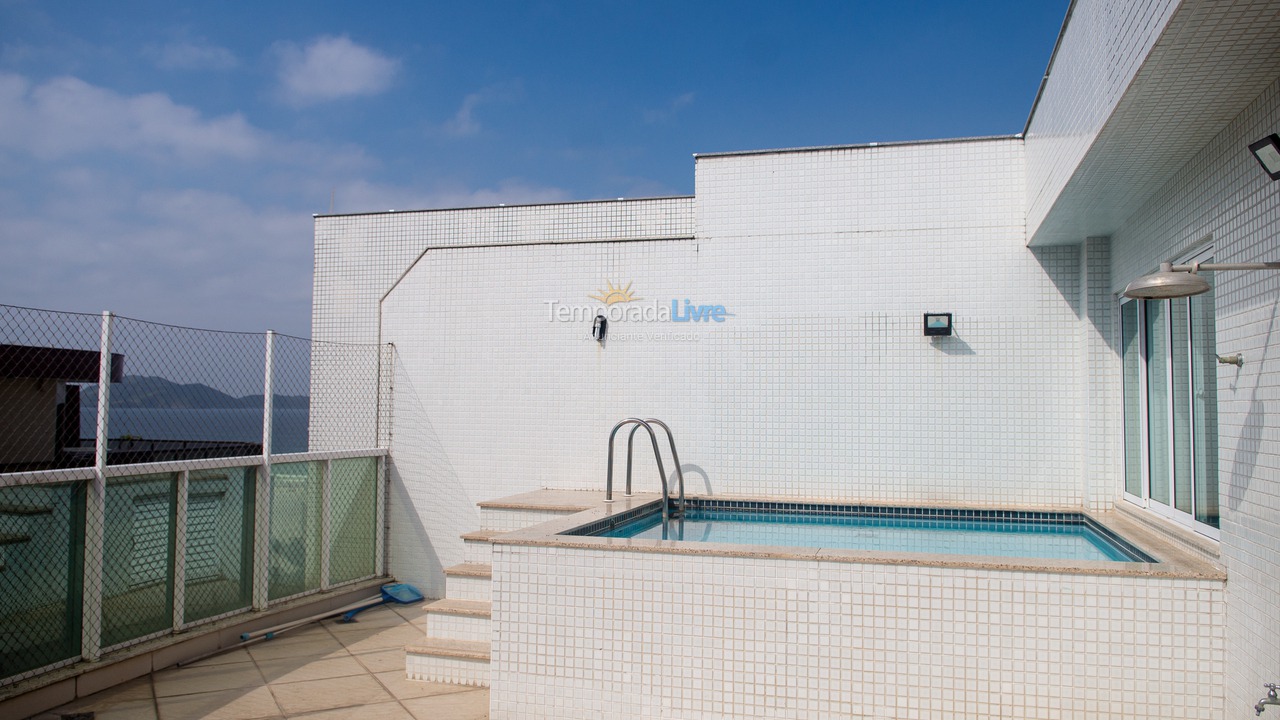 Apartment for vacation rental in Cabo Frio (Praia do Forte)