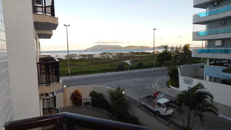 Apartamento de 2 habitaciones frente al mar con vista lateral.