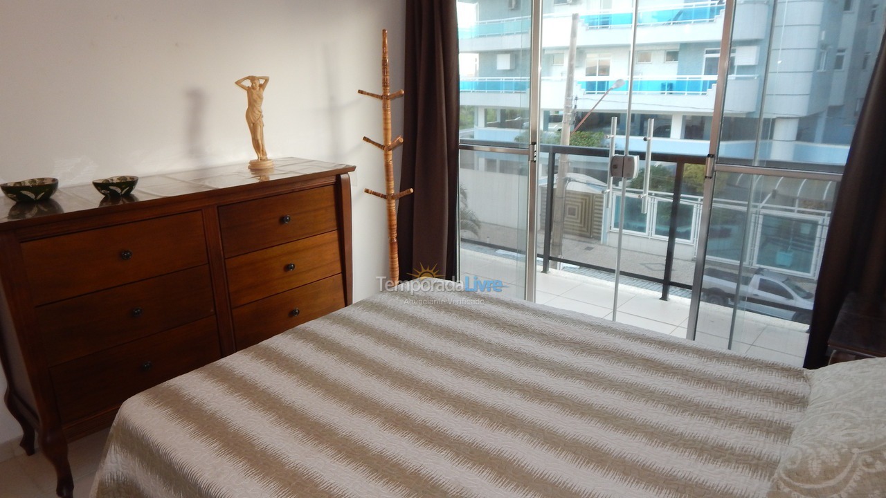 Apartamento para alquiler de vacaciones em Cabo Frio (Praia do Forte)