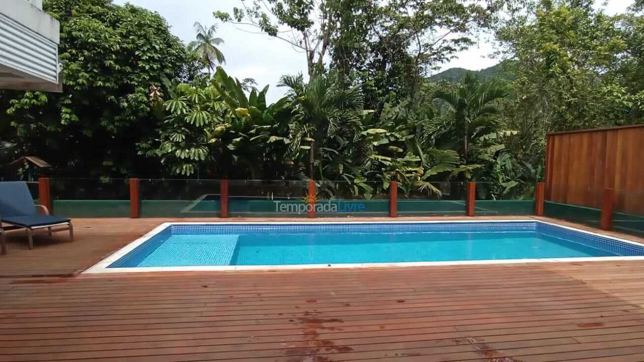 Casa para alquiler de vacaciones em São Sebastião (Juquehy)