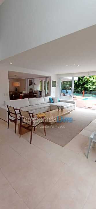 Casa para alquiler de vacaciones em São Sebastião (Juquehy)