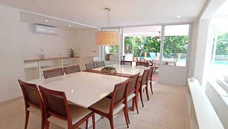 CASA DENTRO DE CONDOMINIO EN PLAYA JUQUEHY DISPONIBLE PARA AÑO NUEVO