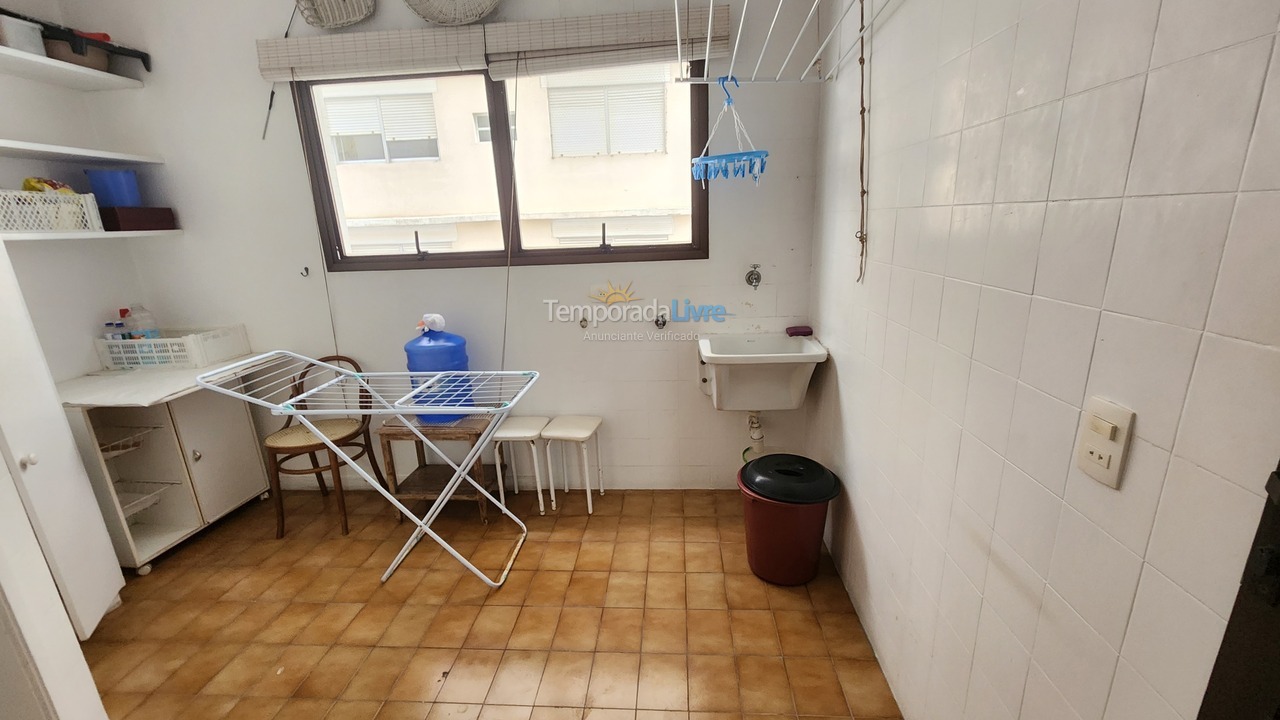 Apartment for vacation rental in Guarujá (Pitangueiras)