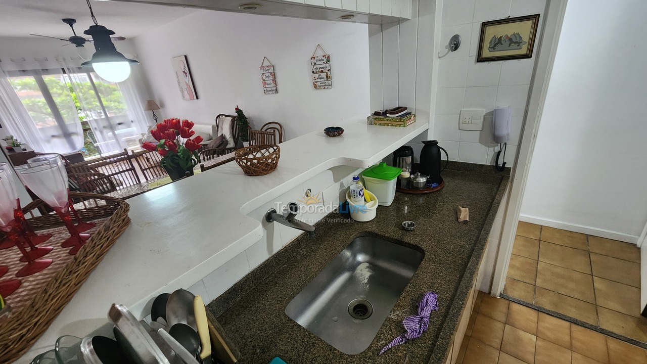 Apartment for vacation rental in Guarujá (Pitangueiras)