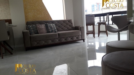 Bellíssimo apartamento com 03 Dormitórios em Meia Praia -Itapema