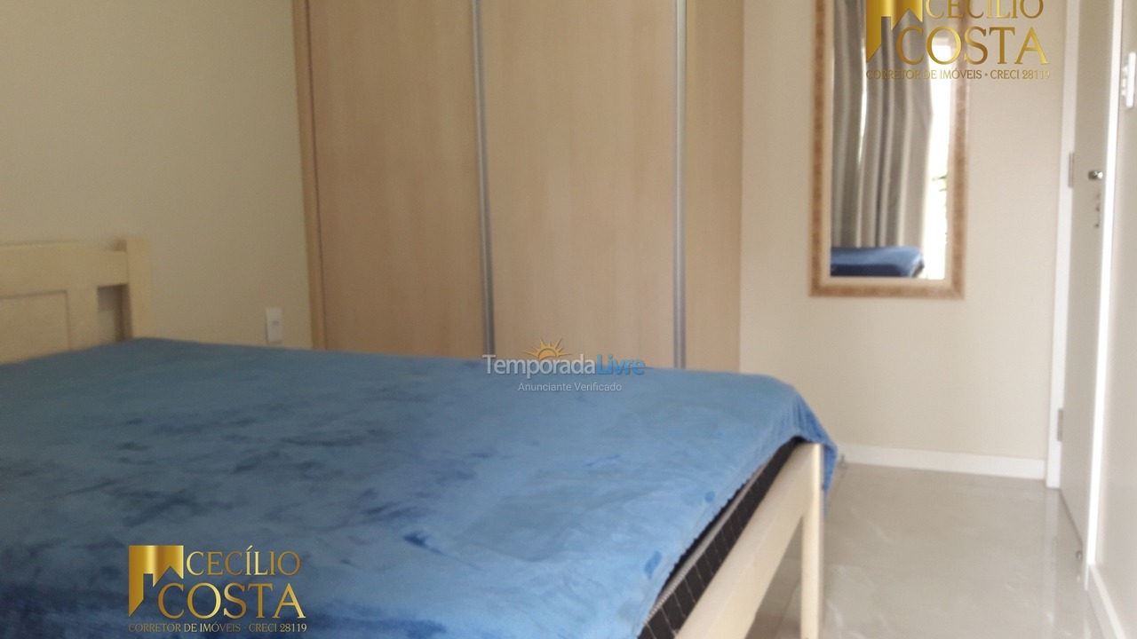 Apartamento para aluguel de temporada em Itapema (Meia Praia)