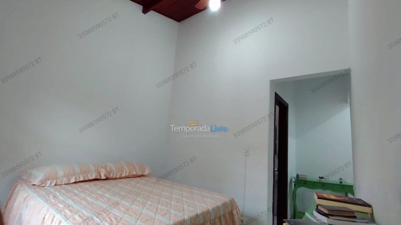 Casa para aluguel de temporada em Ubatuba (Itaguá)