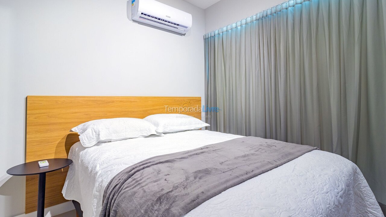 Apartamento para aluguel de temporada em Recife (Pe Praia do Pina)