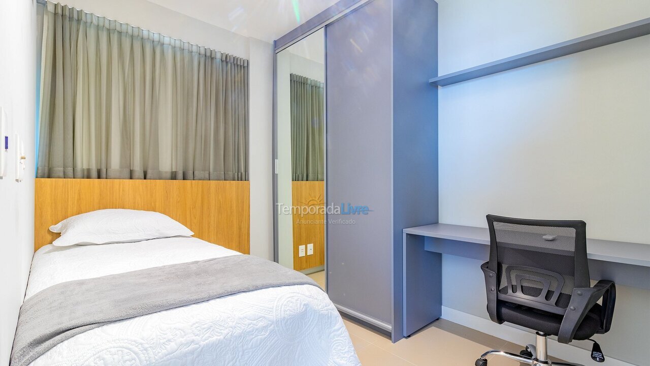 Apartamento para aluguel de temporada em Recife (Pe Praia do Pina)