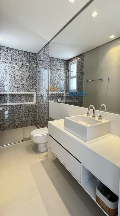 House for vacation rental in São Sebastião (Praia da Baleia)